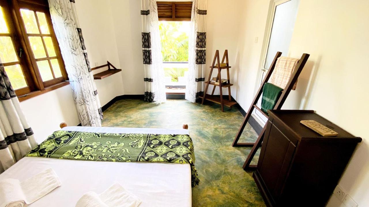 Hotel Madiha Surf House Lanka Matara Esterno foto