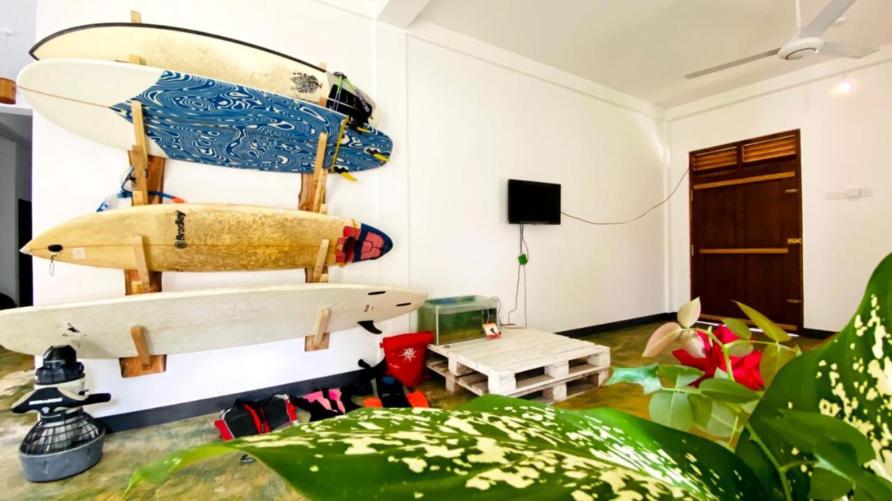 Hotel Madiha Surf House Lanka Matara Esterno foto