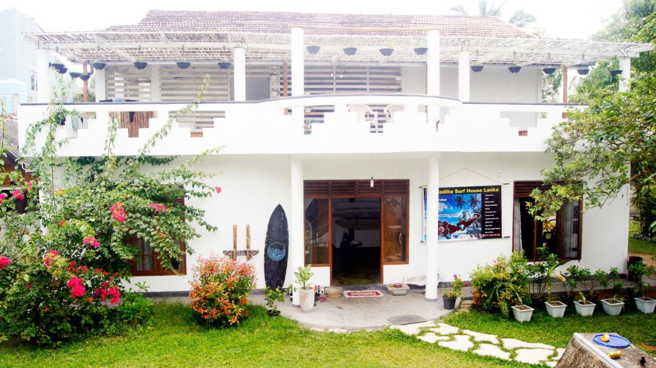 Hotel Madiha Surf House Lanka Matara Esterno foto